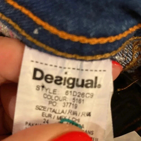 𝅺desigual jeans size 24 - Picture 5 of 7